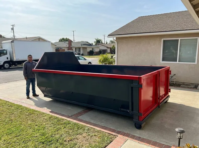 10-Yard Dumpster in San Diego, CA